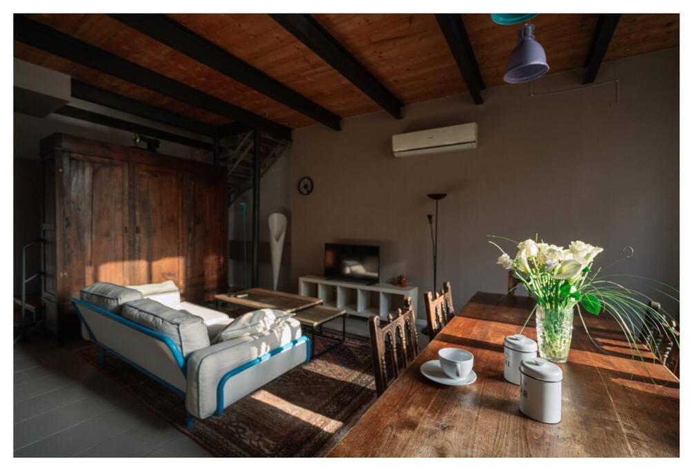 Loft Cianosi - Appartamento Nel Cuore Di 利沃诺 外观 照片